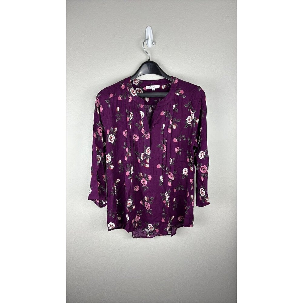 Monday Fun - Medium - Plum Floral Blouse